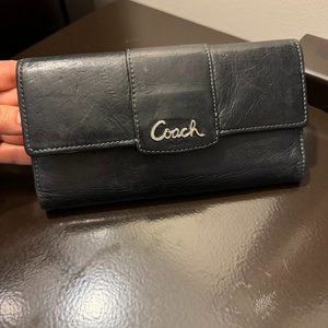 Coach Black Leather Tri-fold Wallet